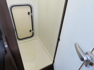 Автодом кабина-кон Kamroad Nuts RV Kurea 5.3W Eboriyushiyon, фото 13