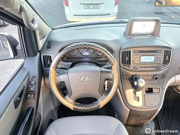 Автодом ван-кон Grand Starex 2.5 дизель 2WD 20 07 68,942 km дизель, фото 13