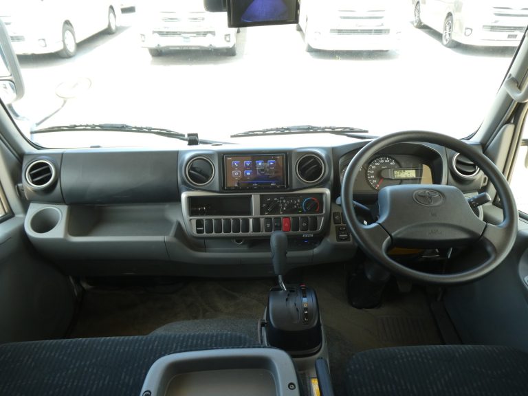 Автодом кабина-кон Vantec Korudoribusu 4WD бытовойAC Sora, фото 14