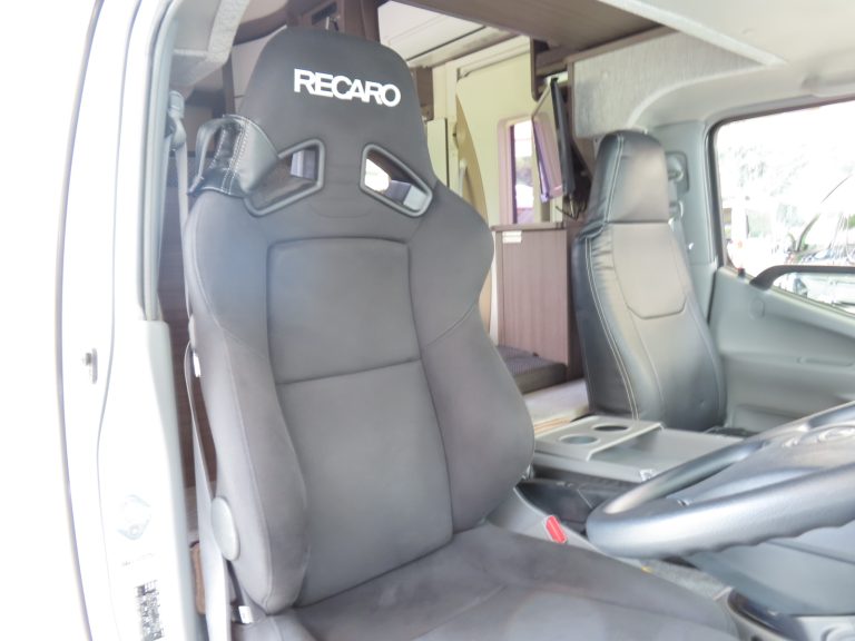 Автодом кабина-кон Kamroad Nuts RV Kurea 5.3W Eboriyushiyon, фото 16