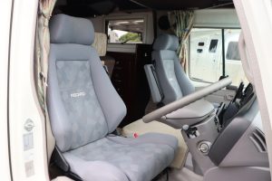 Автодом автобус-кон Kosuta Nuts RV Bodabankusu, фото 16
