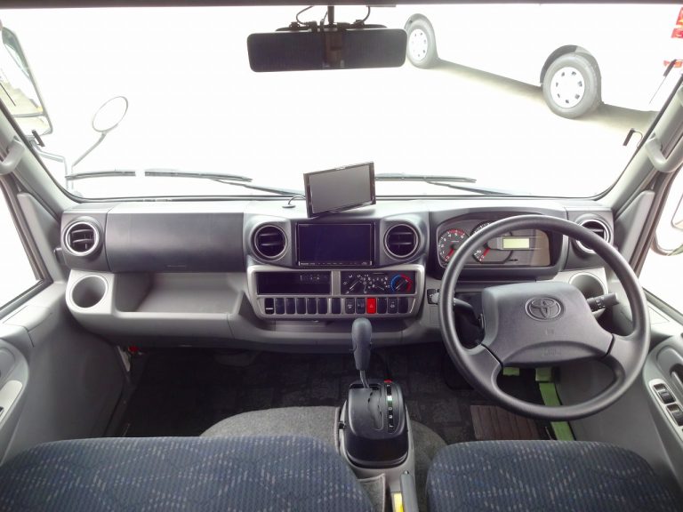 Автодом кабина-кон Kamroad Vantec Jiru 520 Richiumu 660Ah, фото 16