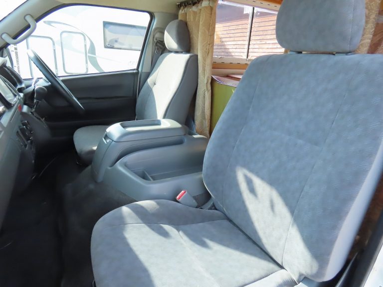Автодом кабина-кон Hiace Fuanruchie Serengetei 4WD, фото 19