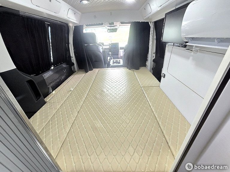 Автодом ван-кон Staria 4WD 2.2 дизель 24 04 76,662 km дизель, фото 27
